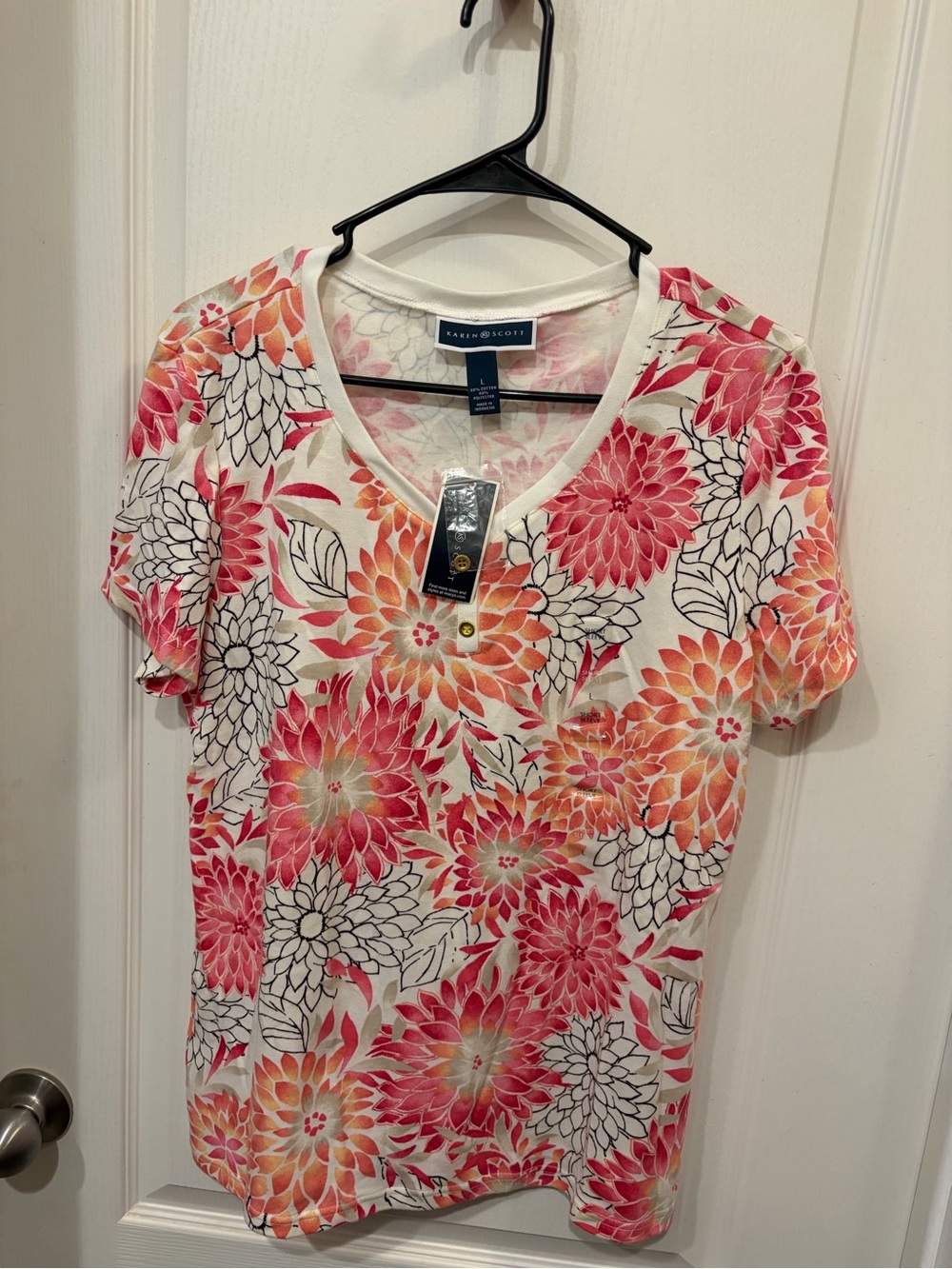 Karen Scott White Short-Sleeve Floral Tee in Pink & Coral